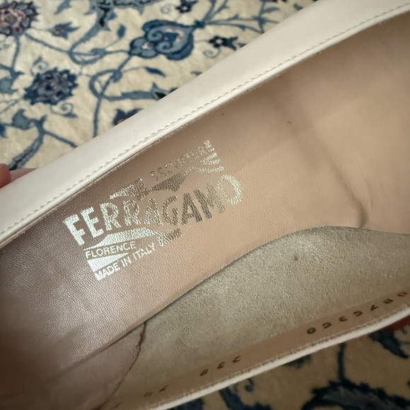 Salvatore Ferragamo vintage leather pumps (3cm) ๐๐๐๐๐๐๐ - Picture 2 of 12